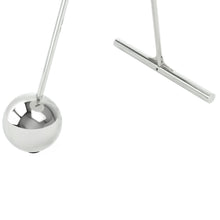 Afbeelding in Gallery-weergave laden, Floraya - Bijzettafel Pendulo - Zwart/Zilver of Wit/Zilver - 46x46x60 cm