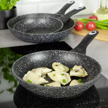 Afbeelding in Gallery-weergave laden, Floraya - Klausberg koekenpannenset 3 delig - Ø 22&24&28cm - alle warmtebronnen