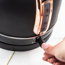 Afbeelding in Gallery-weergave laden, Floraya - Klausberg waterkoker 1,7L met thermometer- Diverse kleuren - Draadloos
