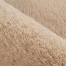 Afbeelding in Gallery-weergave laden, Floraya - Badmat Fluffy - Beige - Diverse afmetingen - 35mm dik - Hoogpolig
