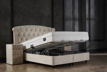 Afbeelding in Gallery-weergave laden, Floraya - Boxspring Princess - Velvet Beige - 140/160/180x200 cm - Incl. Montage
